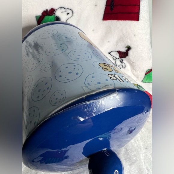 Peanuts Snoppy Happiness Is Cookies Canister,Ceramic Cookie Jar - Picture 4 of 5